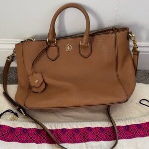 Tory Burch Robinson Camel Pebble Leather Handbag Pre-Owned